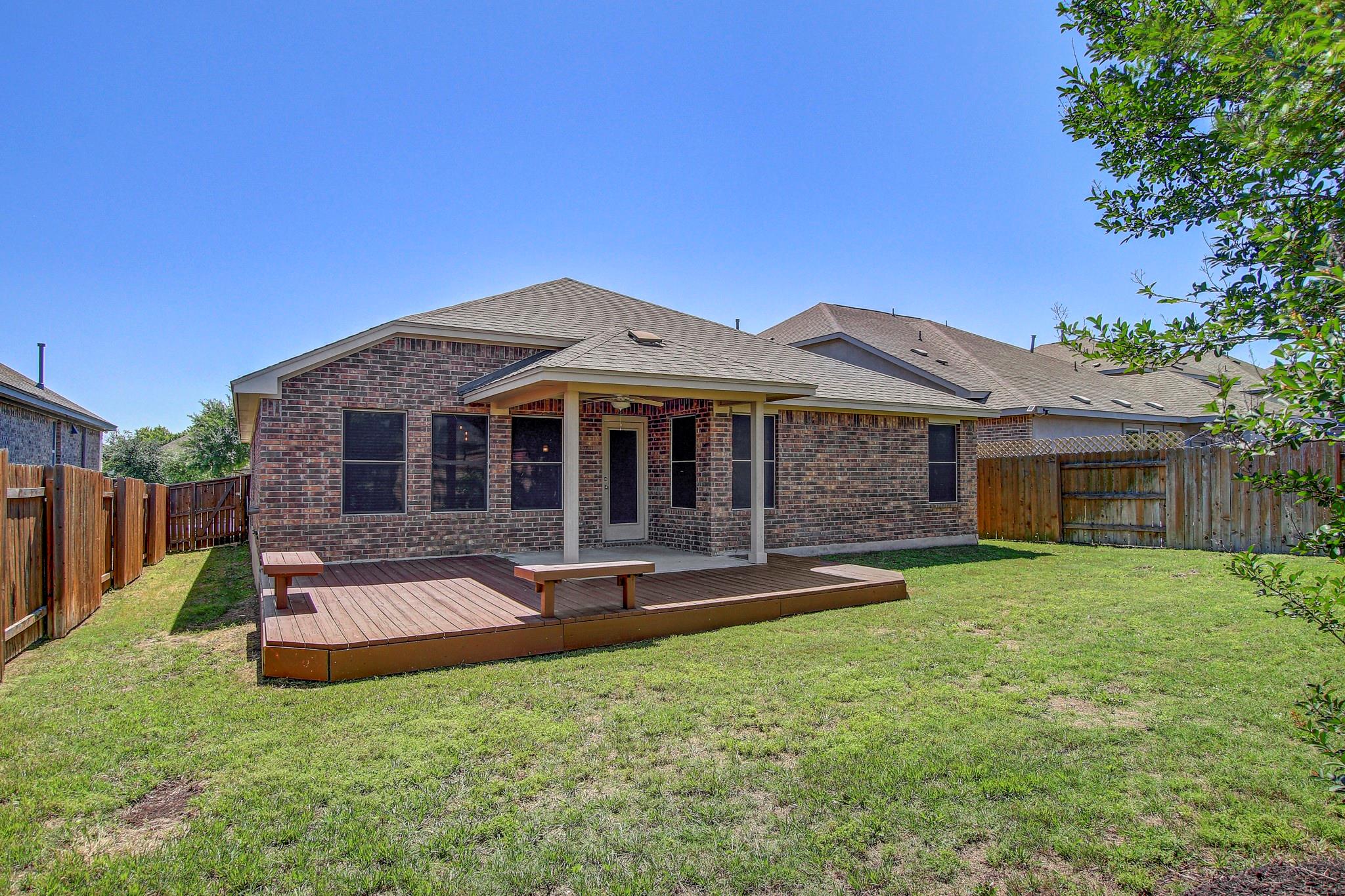 1104 Chad DR