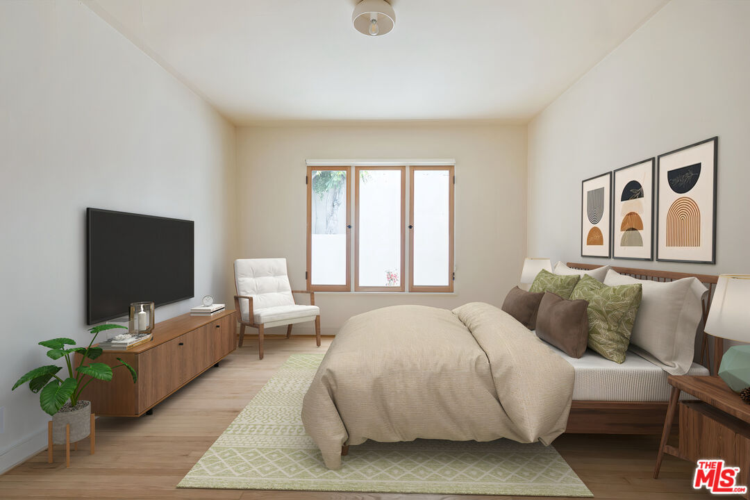 6277 Commodore Sloat Dr