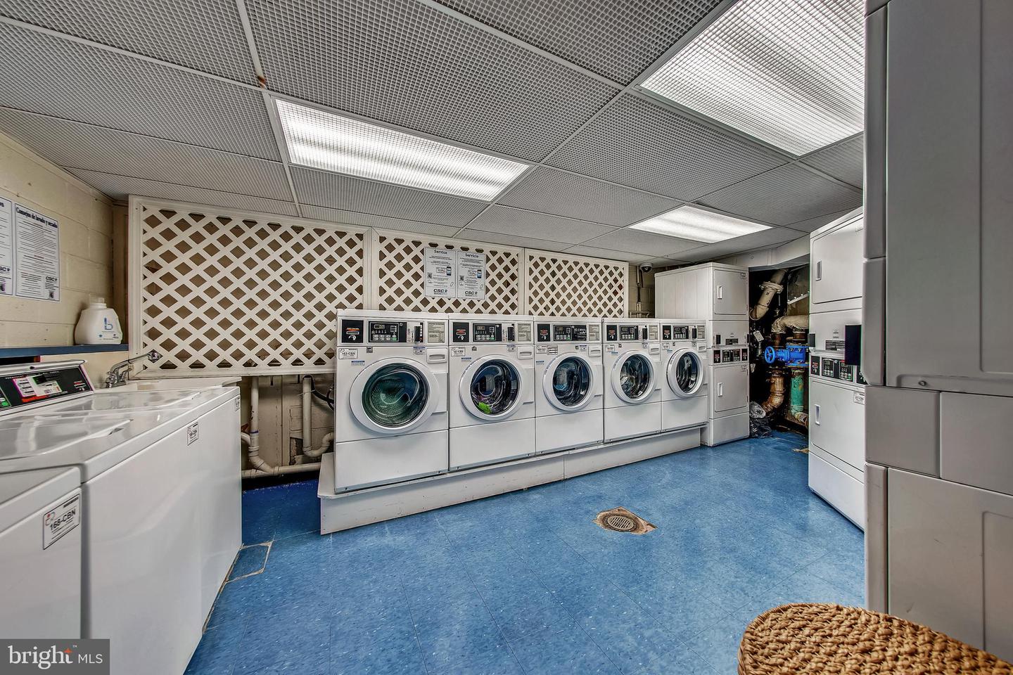 2201 L STREET NW Unit: 520
