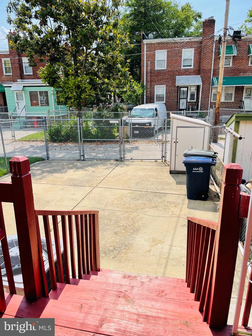 3219 12TH PLACE SE