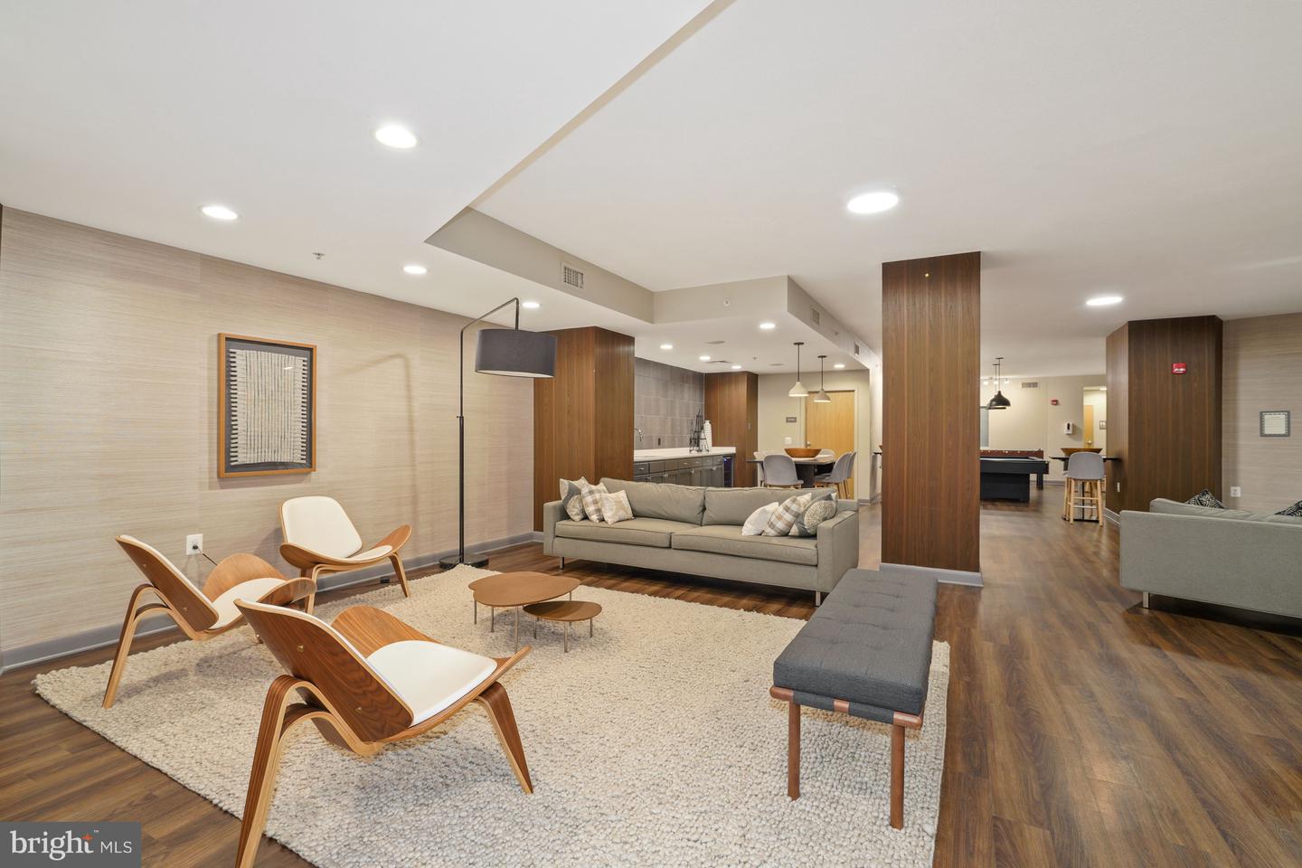 400 MASSACHUSETTS AVENUE NW Unit: 513