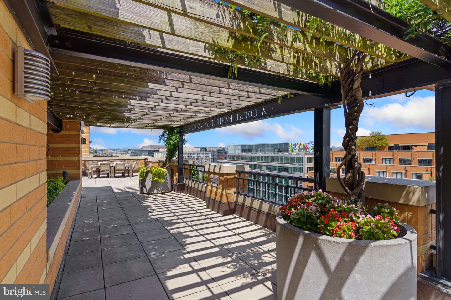 400 MASSACHUSETTS AVENUE NW Unit: 513