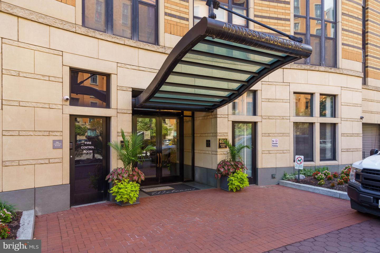 400 MASSACHUSETTS AVENUE NW Unit: 513