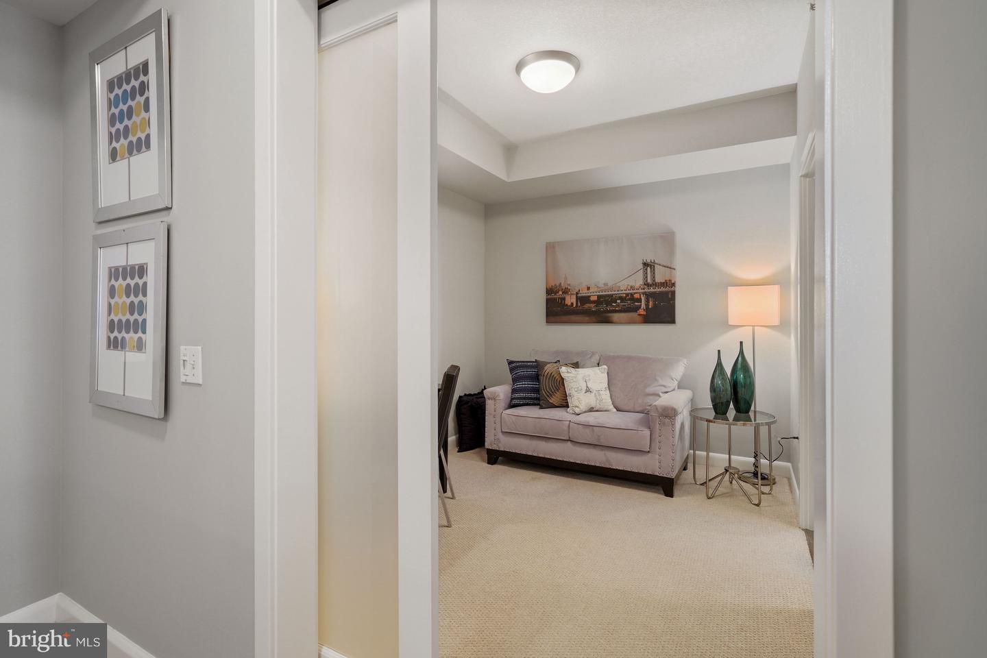 400 MASSACHUSETTS AVENUE NW Unit: 513
