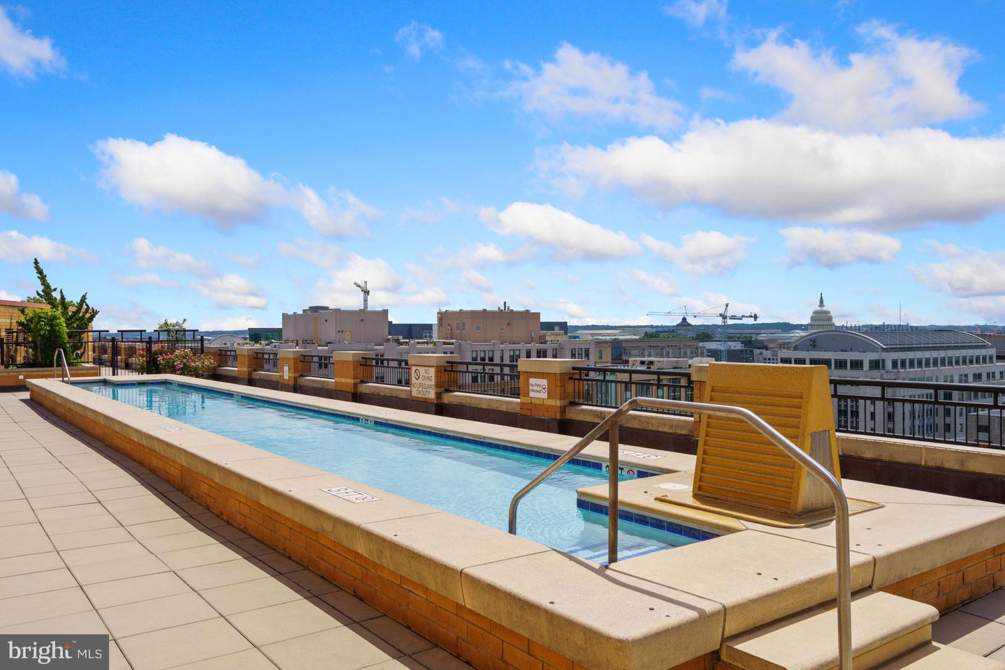 400 MASSACHUSETTS AVENUE NW Unit: 513