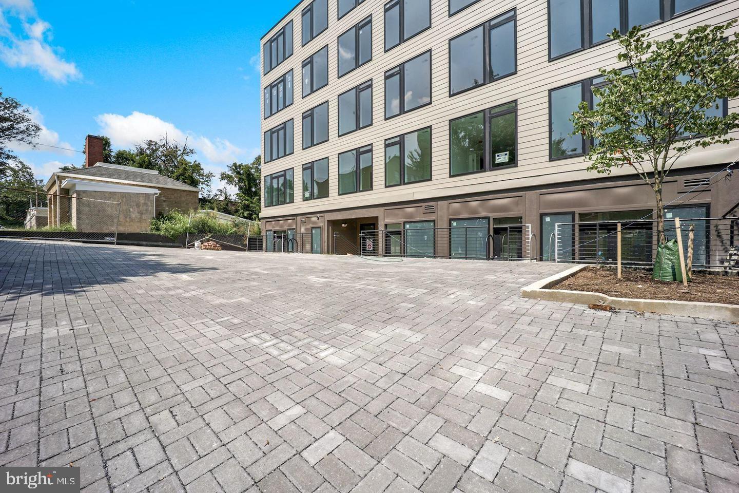 2027 RHODE ISLAND AVENUE NE Unit: 302