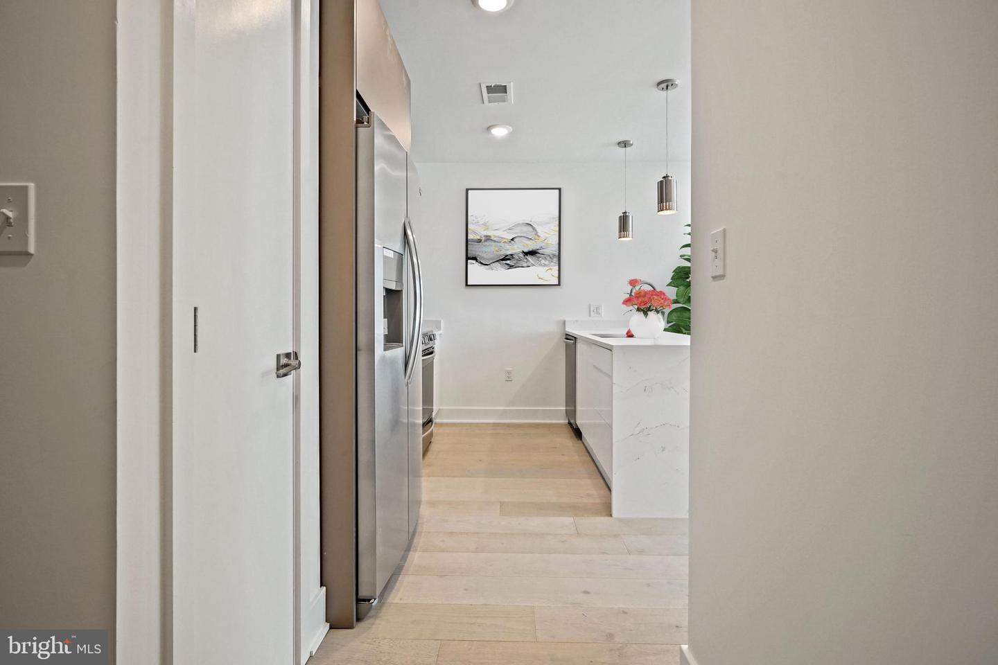 2027 RHODE ISLAND AVENUE NE Unit: 302