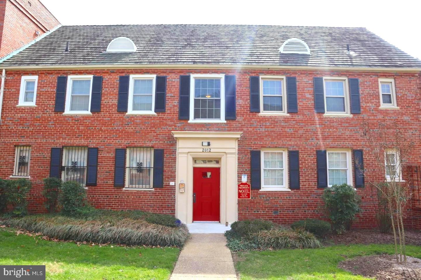 2012 FORT DAVIS STREET SE Unit: 102