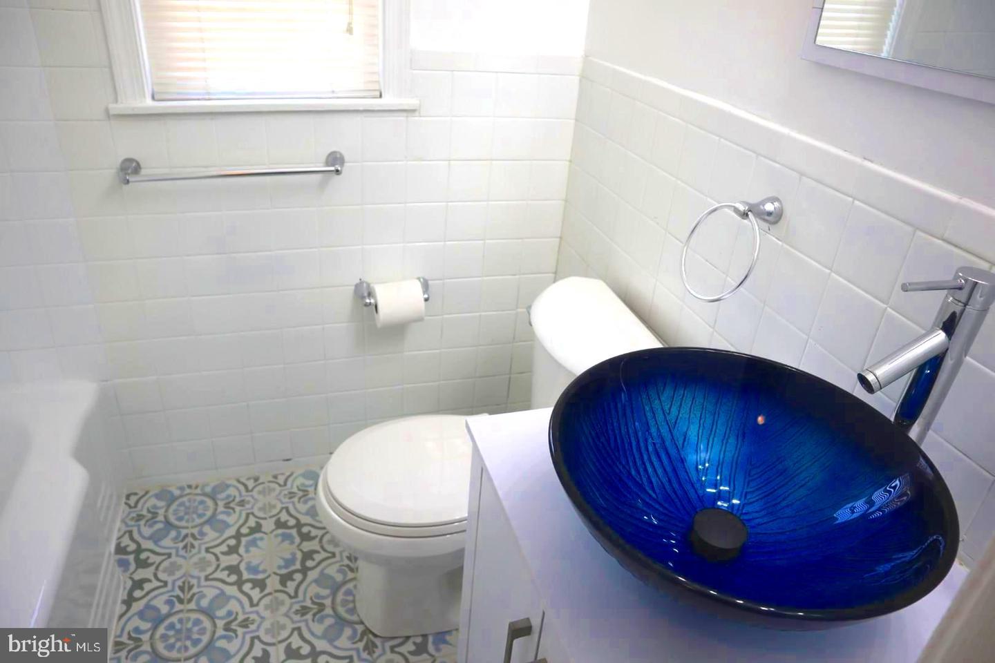 2012 FORT DAVIS STREET SE Unit: 102