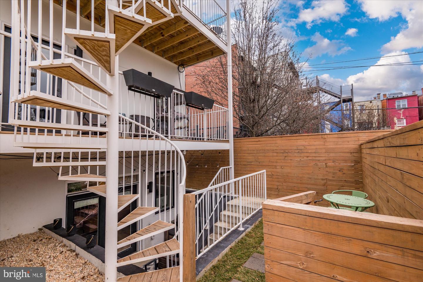1151 OATES STREET NE Unit: 1