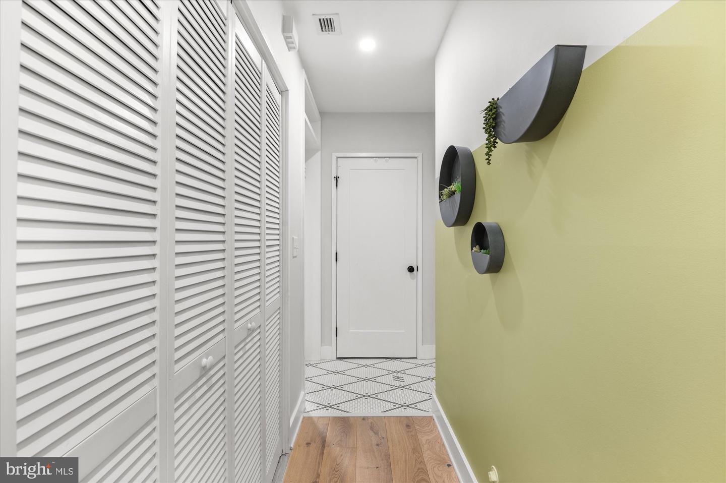 1151 OATES STREET NE Unit: 1