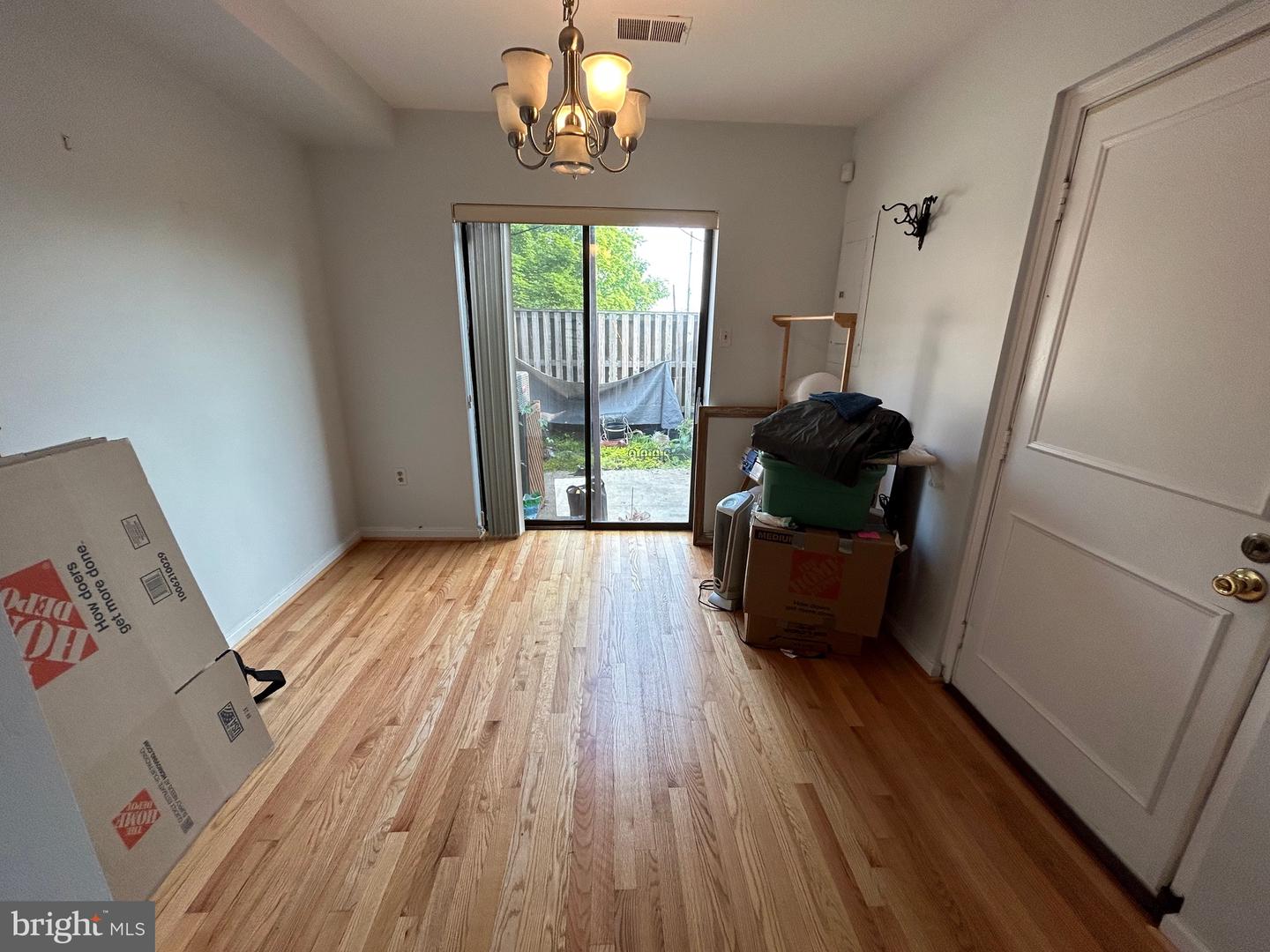 1814 BRYANT STREET NE Unit: 1814