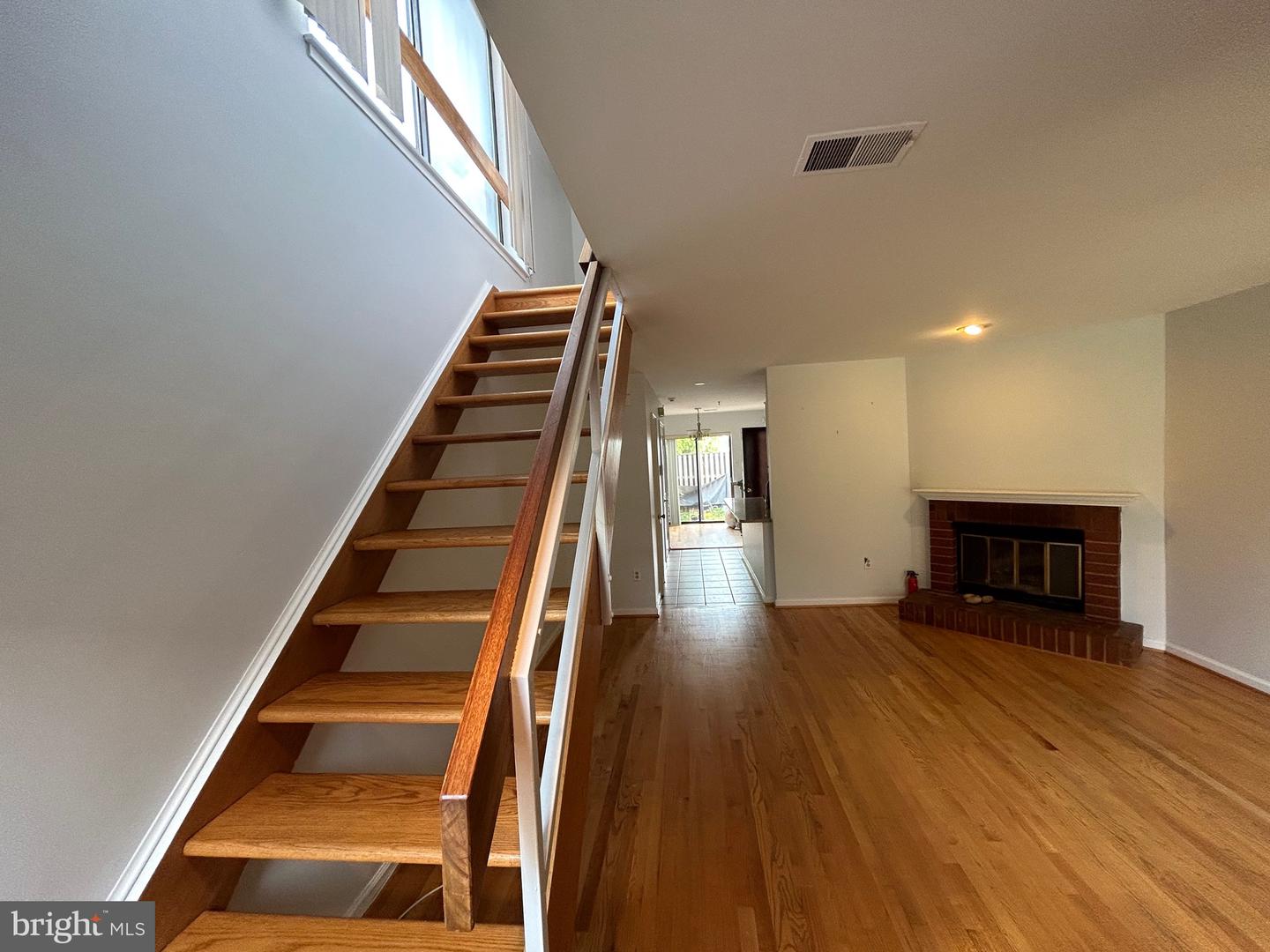 1814 BRYANT STREET NE Unit: 1814