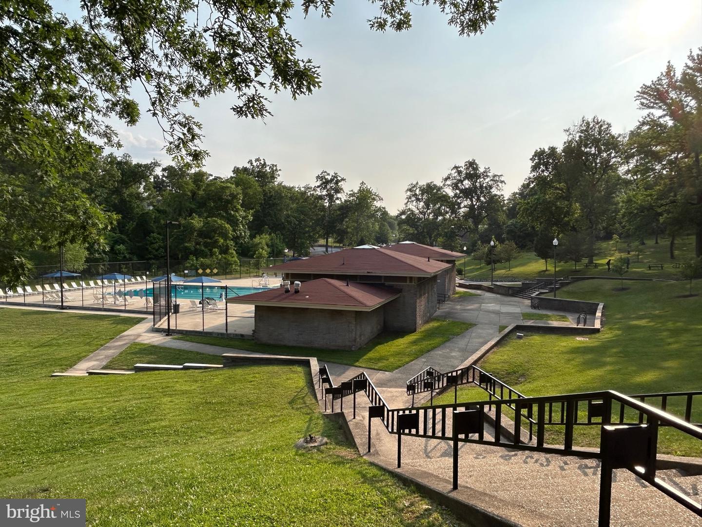 1814 BRYANT STREET NE Unit: 1814