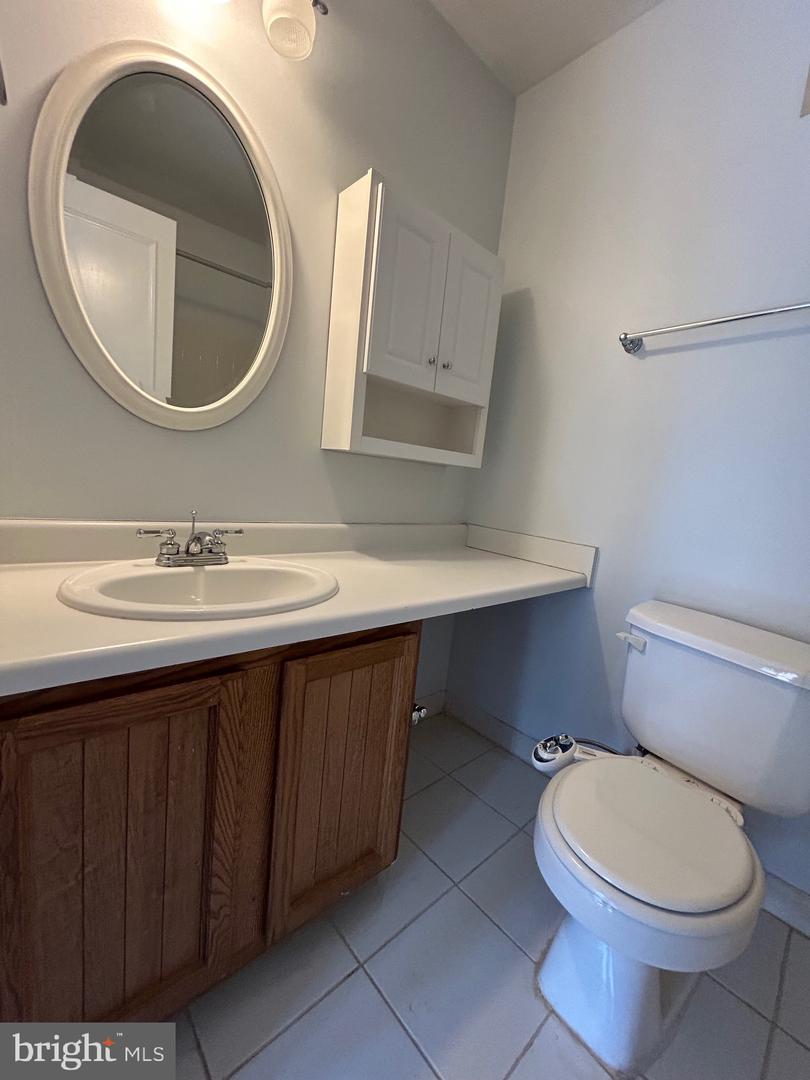 1814 BRYANT STREET NE Unit: 1814