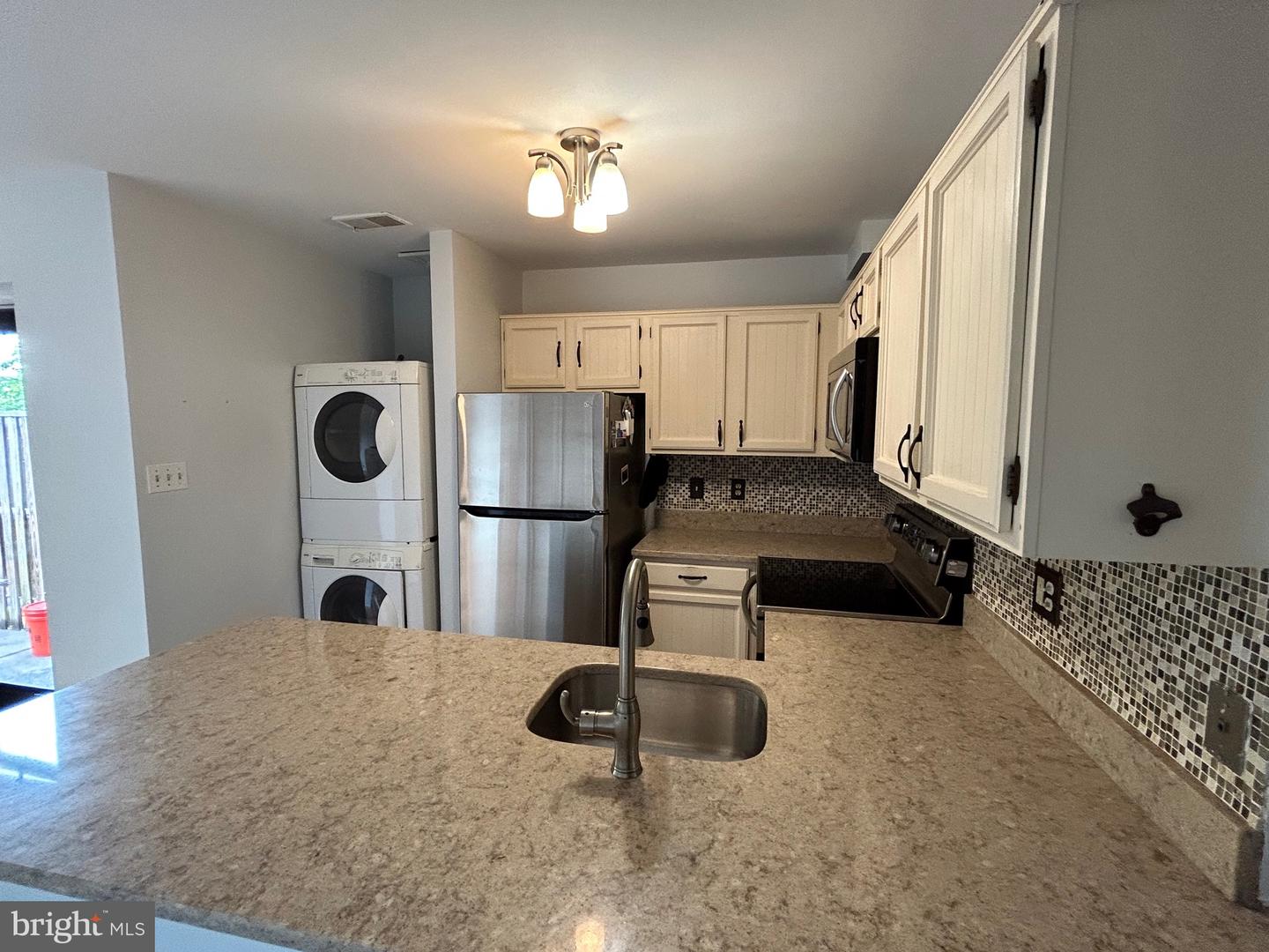 1814 BRYANT STREET NE Unit: 1814