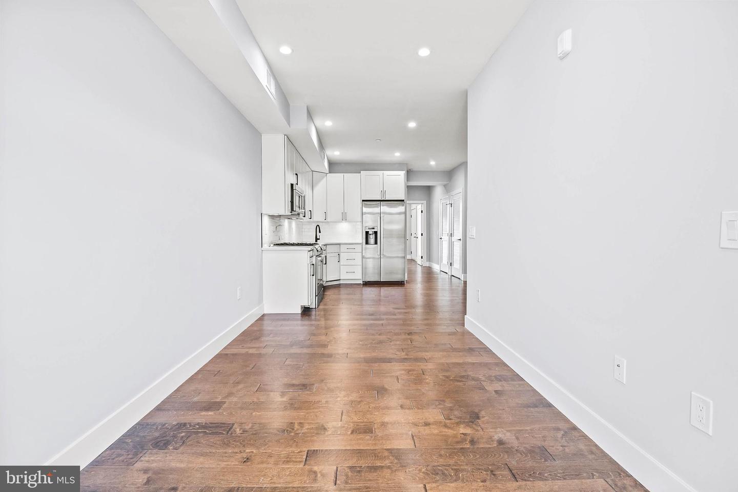 1101 FERN STREET NW Unit: 101