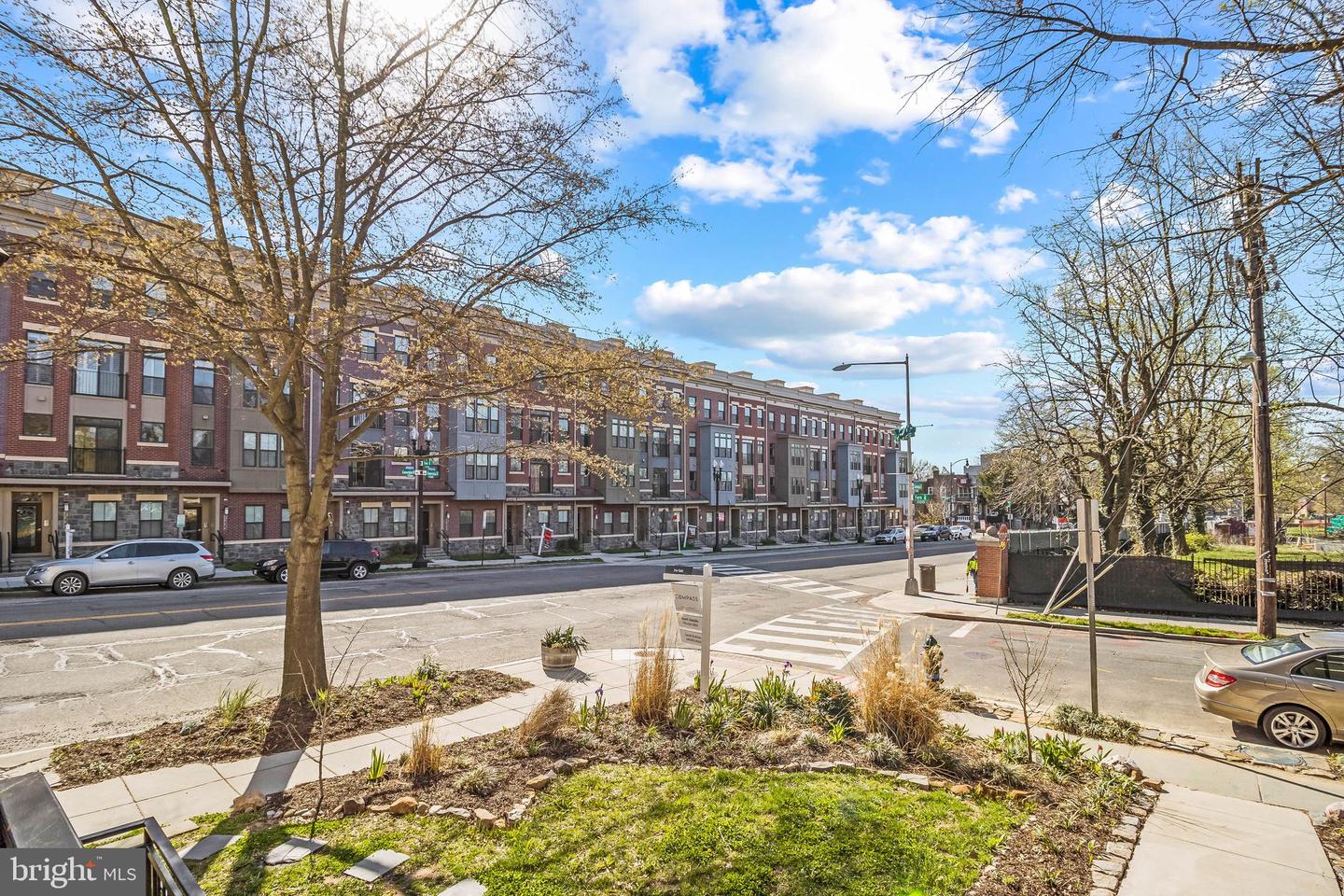 1101 FERN STREET NW Unit: 101