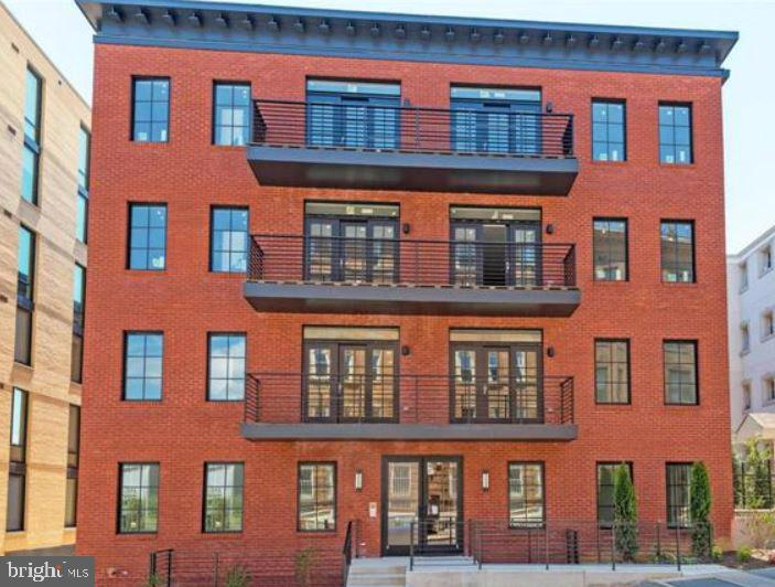 1412 CHAPIN STREET NW Unit: 2