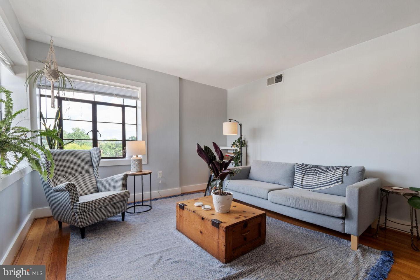 2911 NEWARK STREET NW Unit: 35