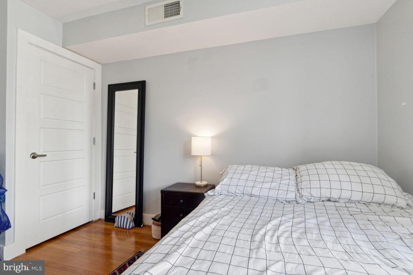 2911 NEWARK STREET NW Unit: 35
