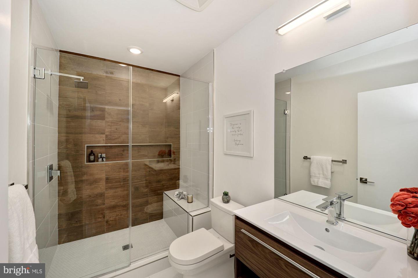 2027 Rhode Island AVENUE NE Unit: 303
