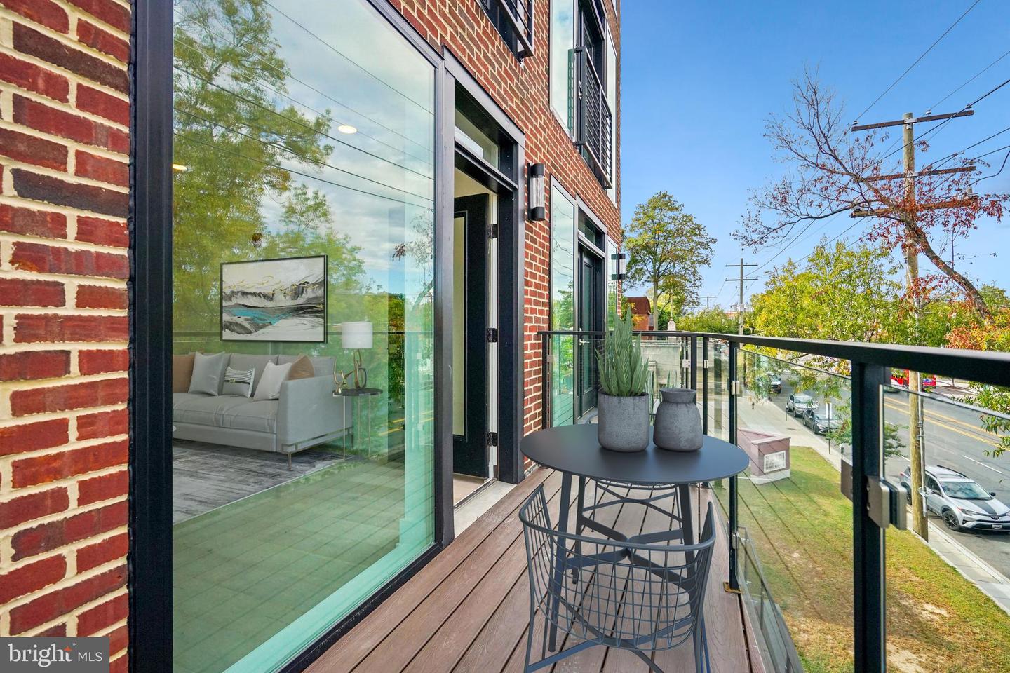 2027 Rhode Island AVENUE NE Unit: 303