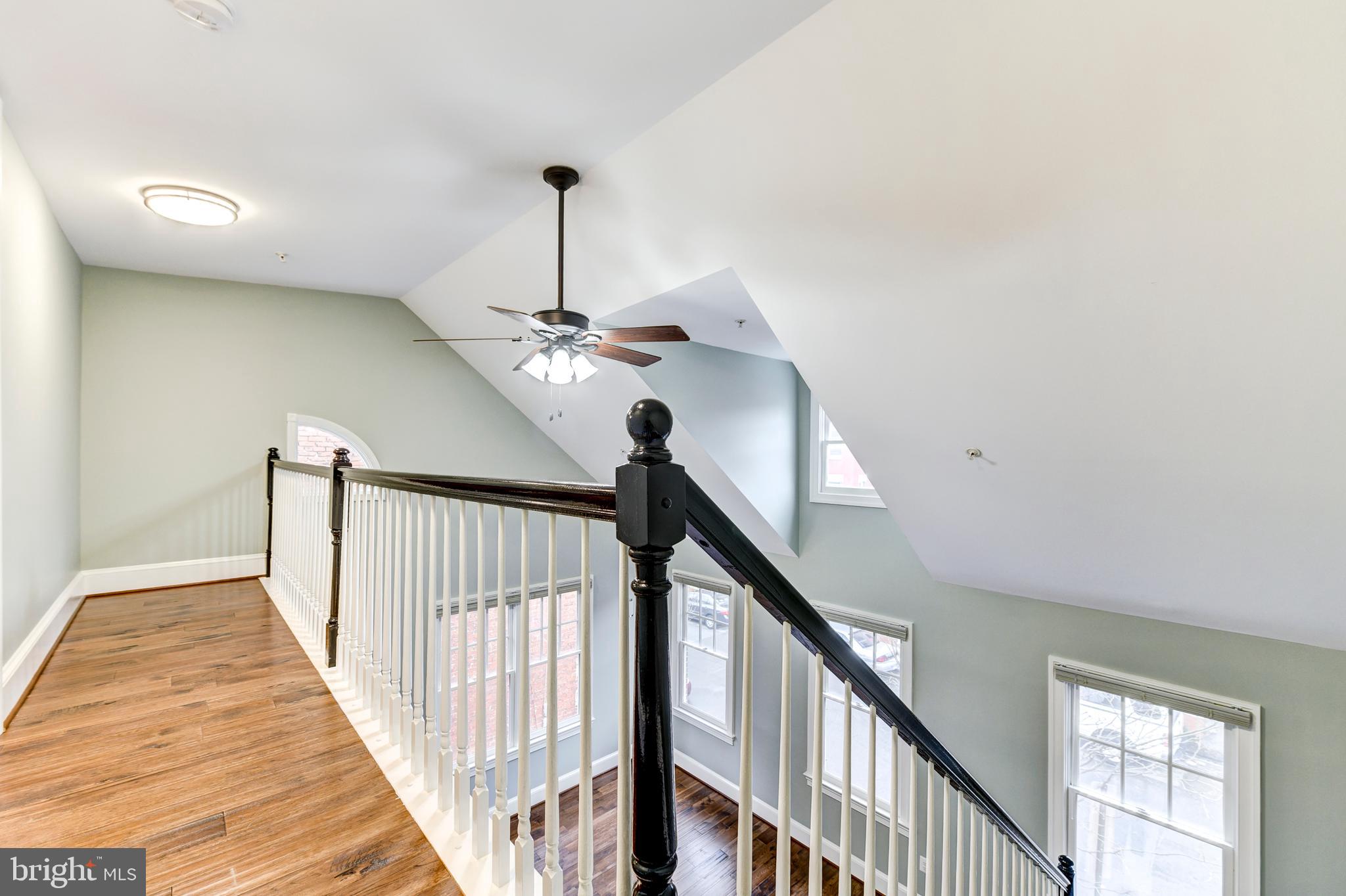 218 Morgan St NW #2