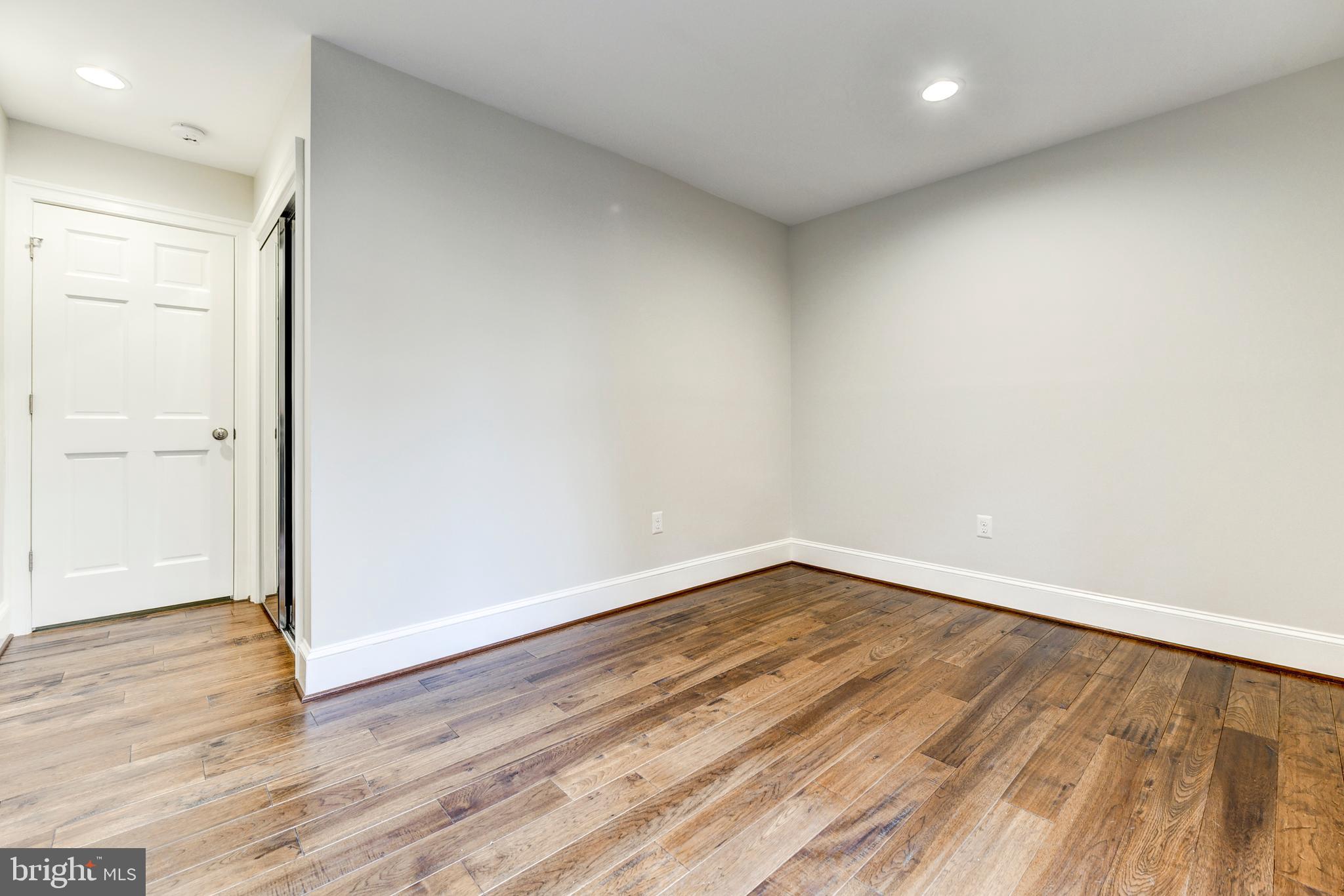 218 Morgan St NW #2