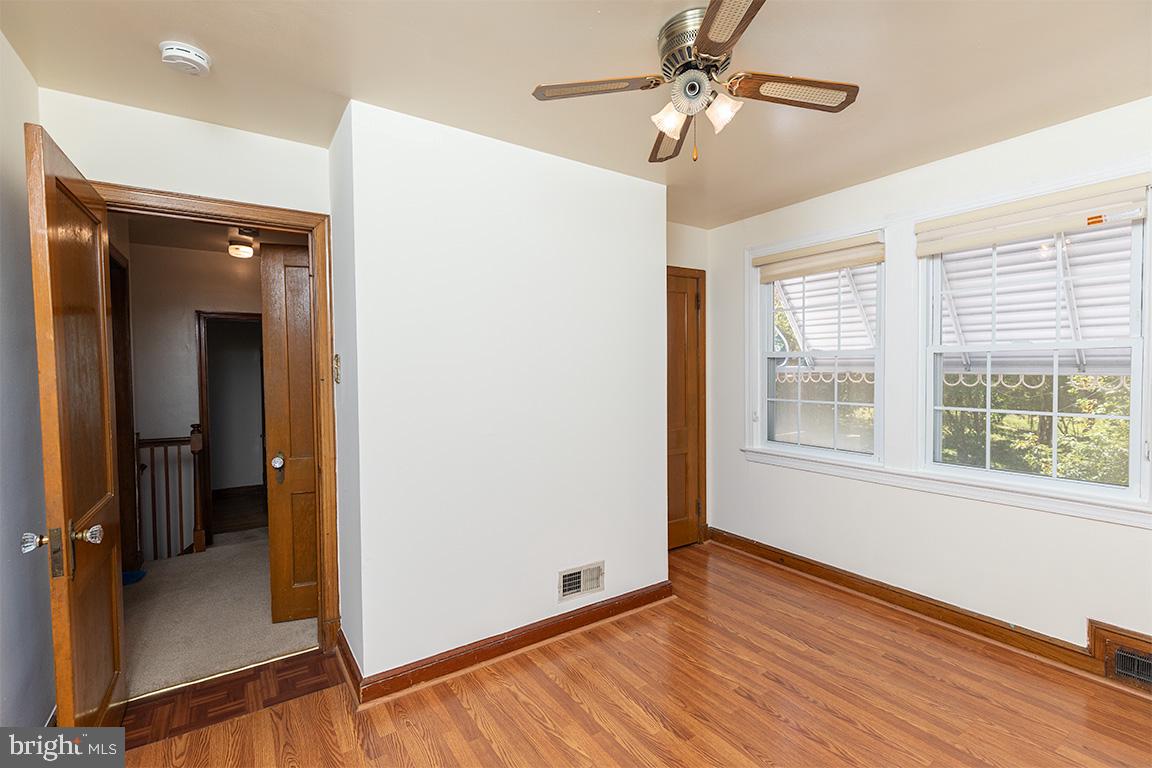 103 RITTENHOUSE STREET NE