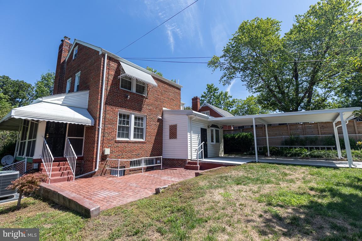 103 RITTENHOUSE STREET NE