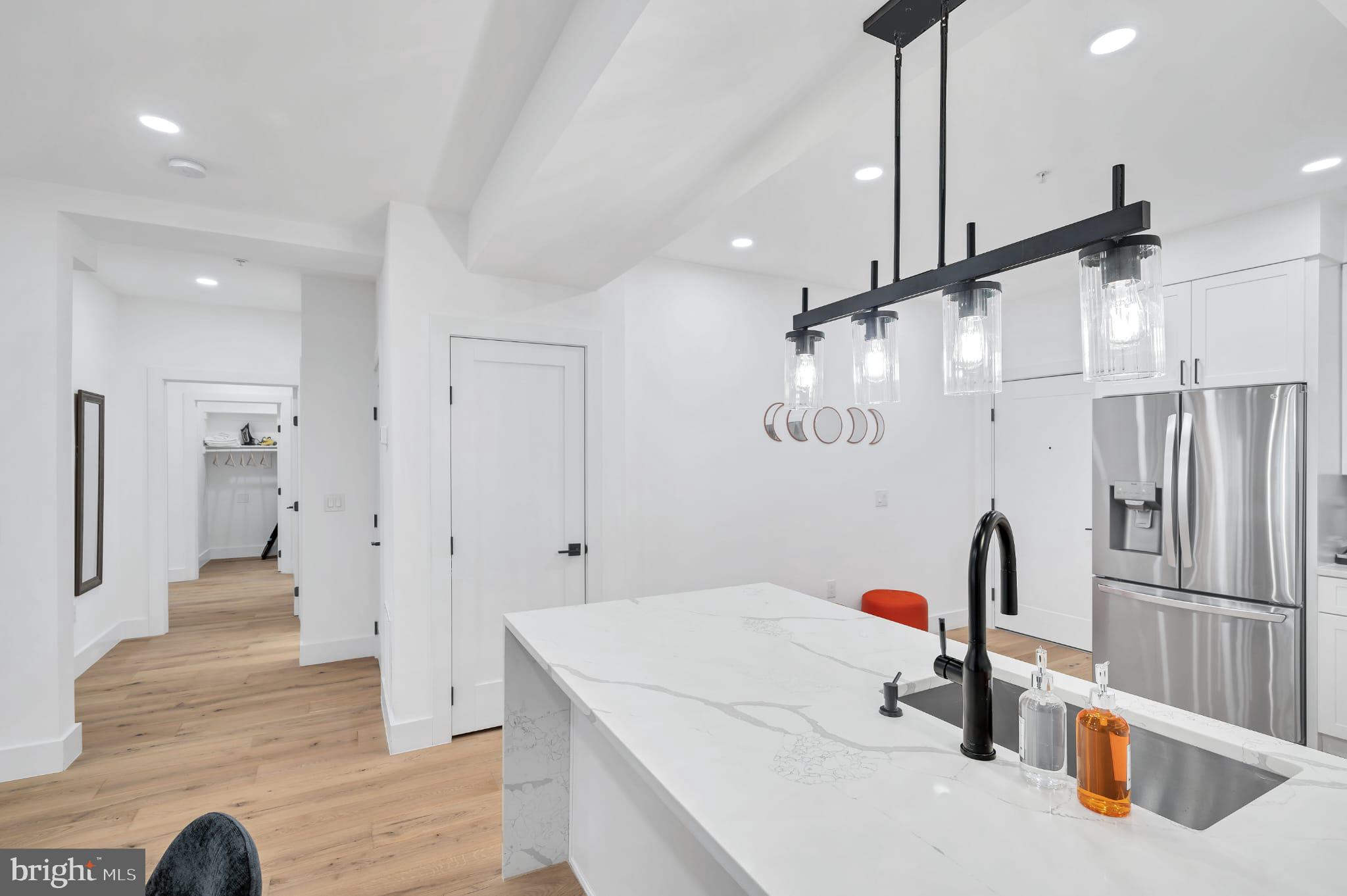927 KENNEDY STREET NW 404