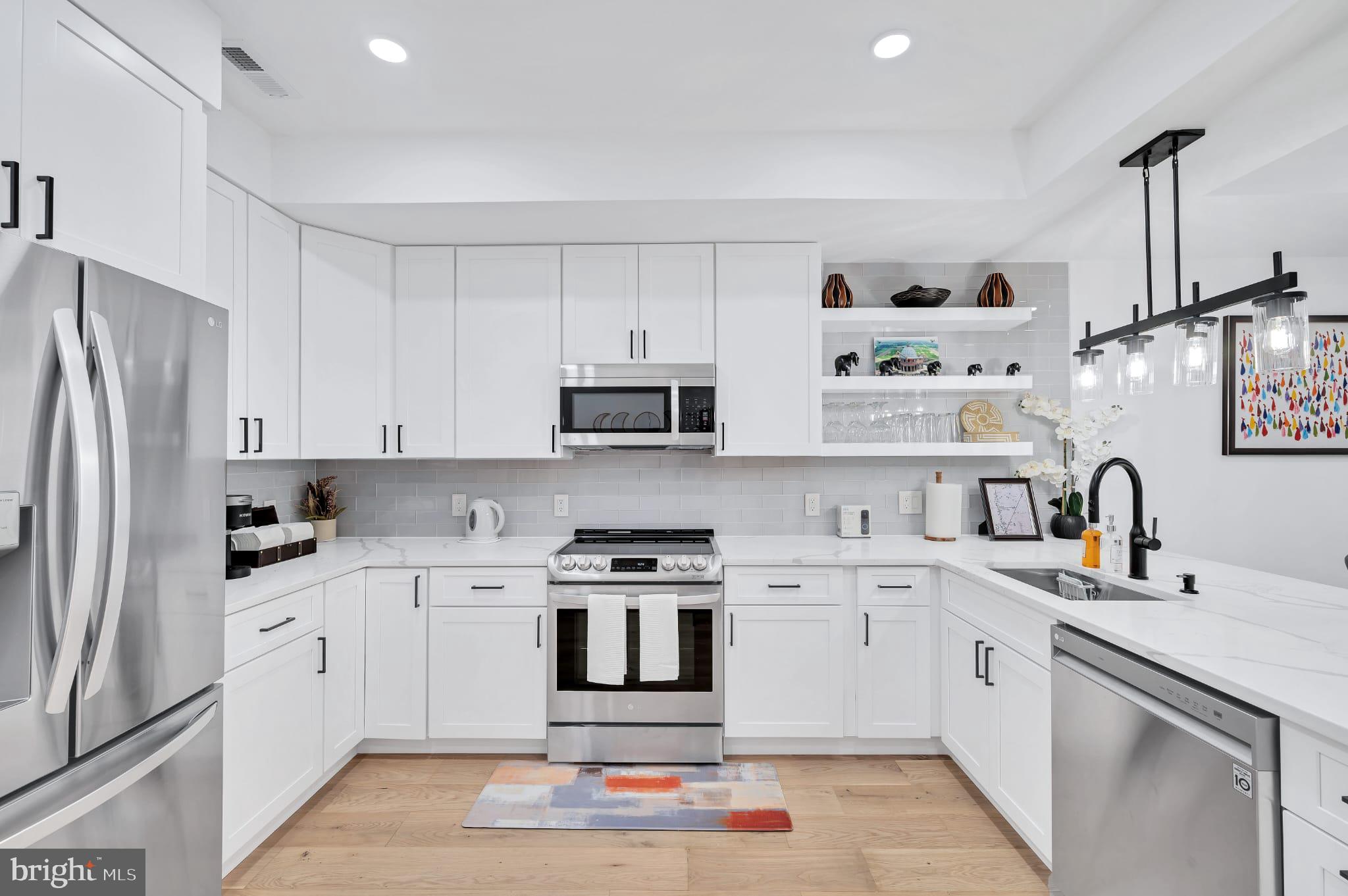 927 KENNEDY STREET NW 404