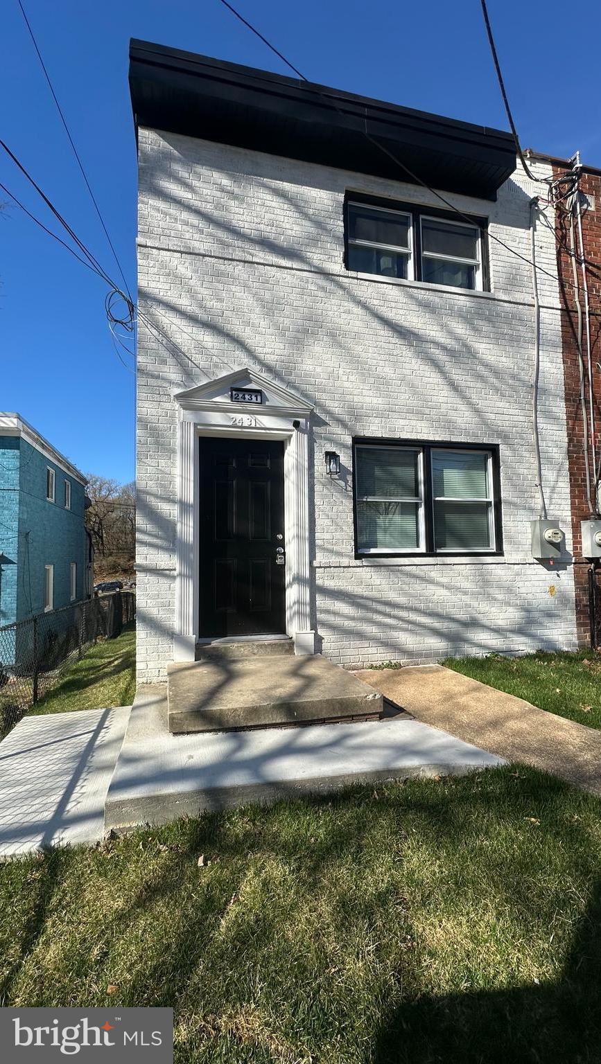 2431 15TH PLACE SE