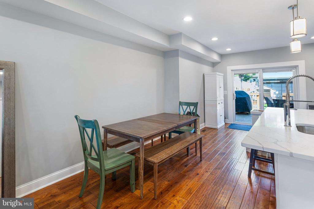 315 UPSHUR STREET NW
