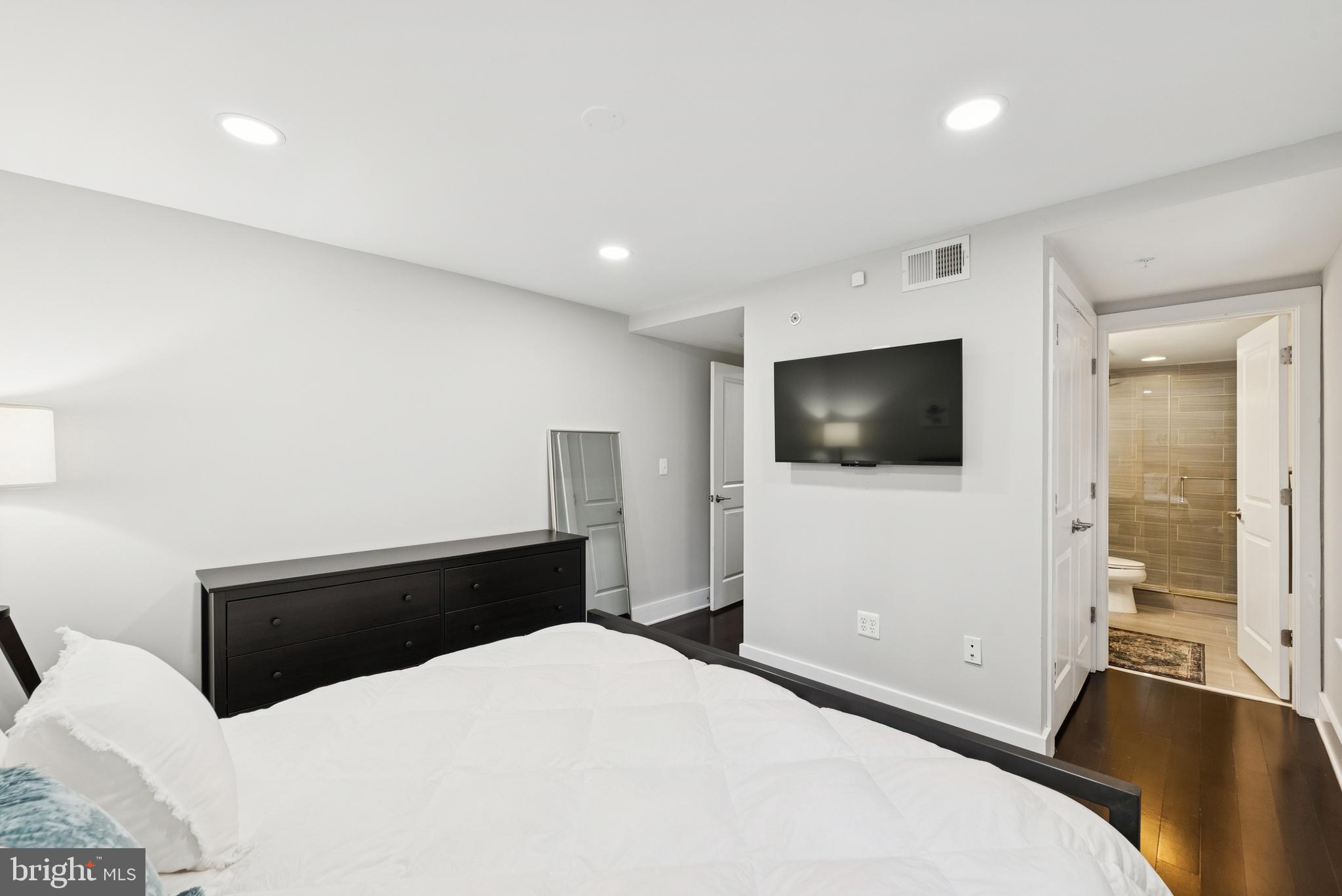 1814 N CAPITOL STREET NW 103