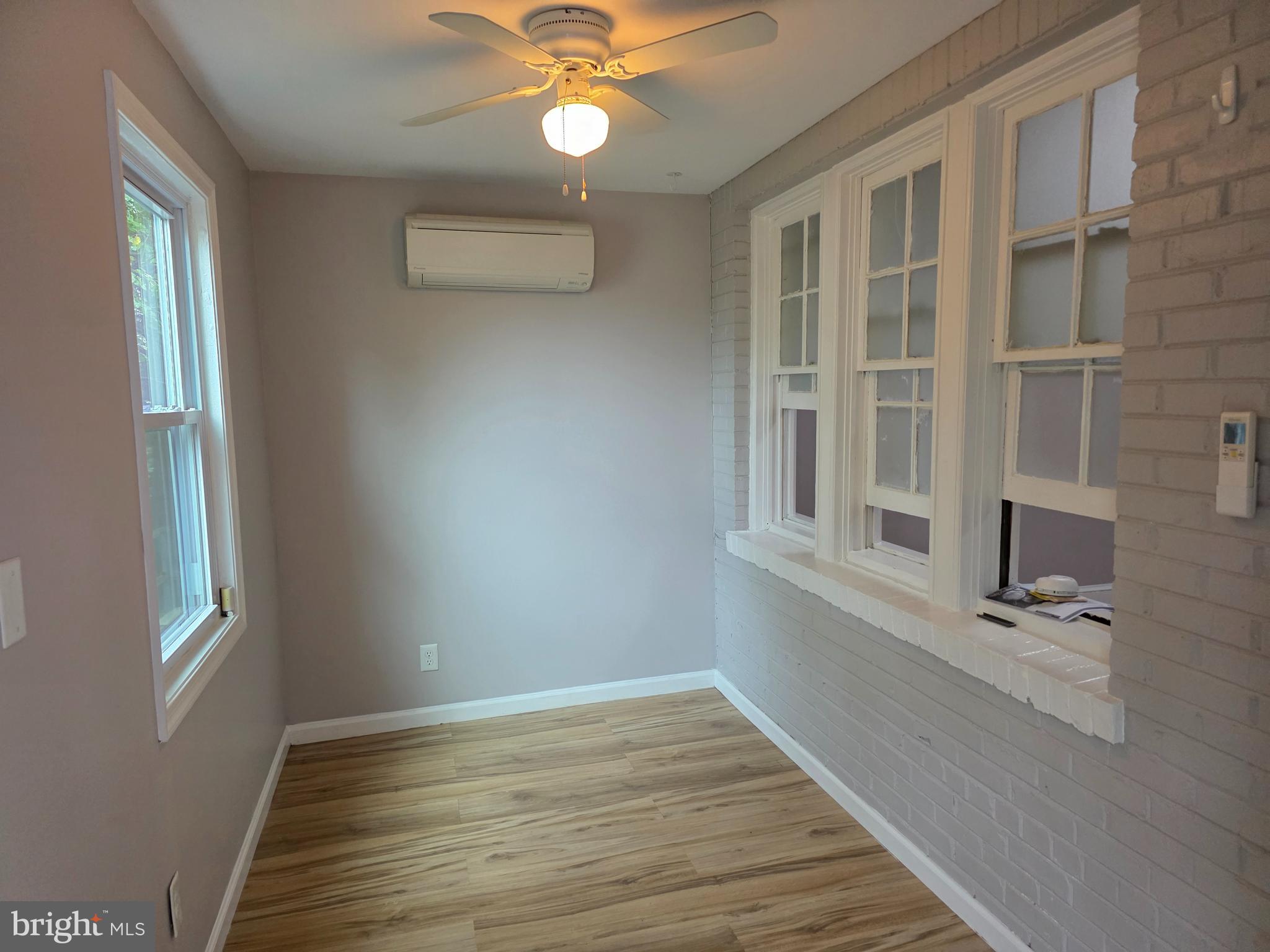 4708 3RD PLACE NW 4