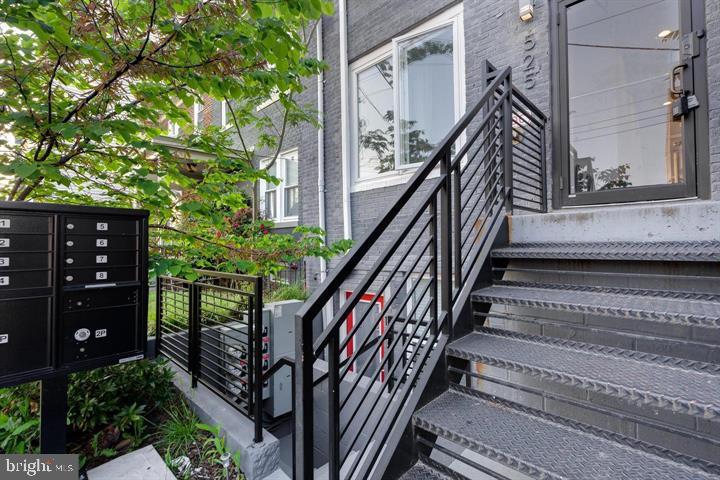 525 KENNEDY STREET NW 1
