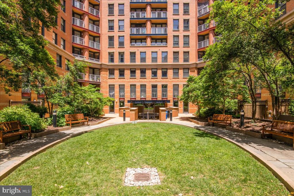 616 E STREET NW 455