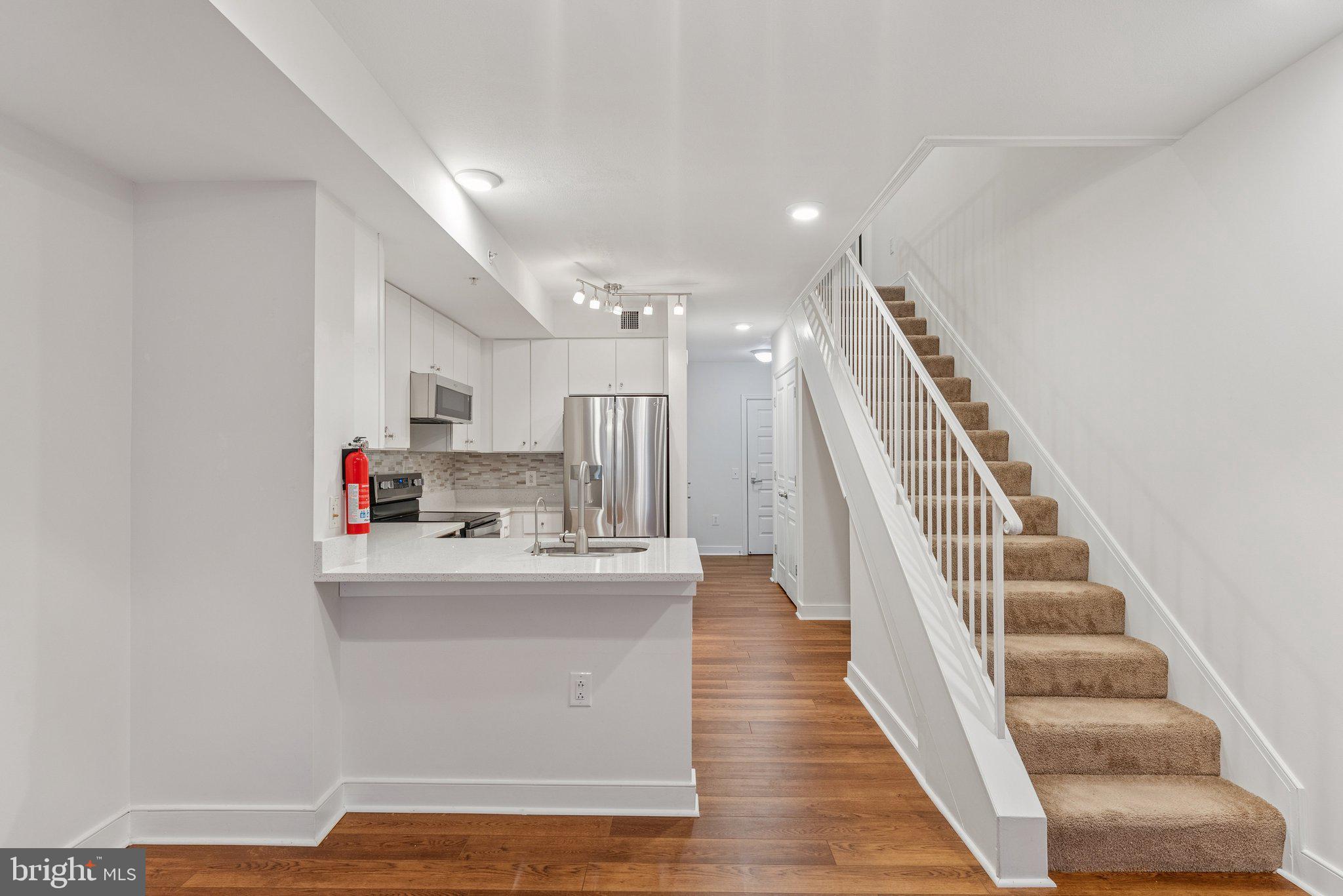 616 E STREET NW 455