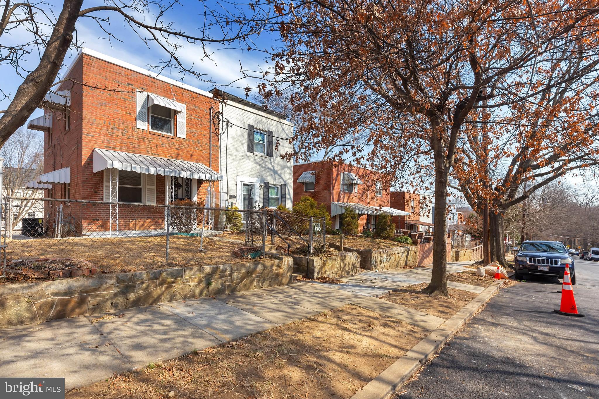 151 DARRINGTON STREET SW