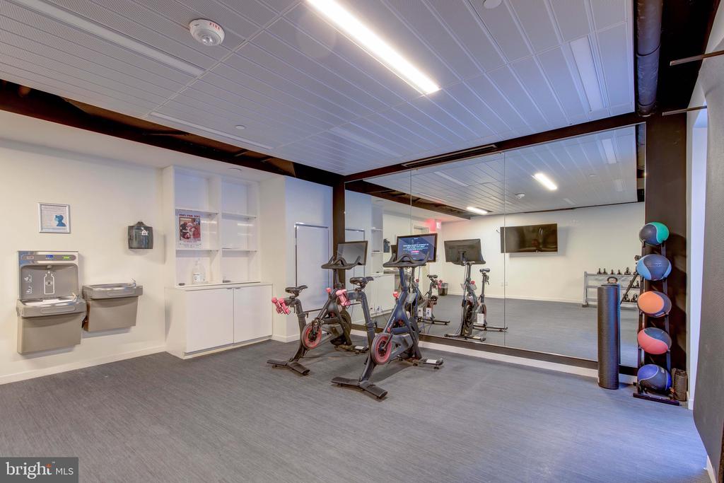 1211 VAN STREET SE TH-1H