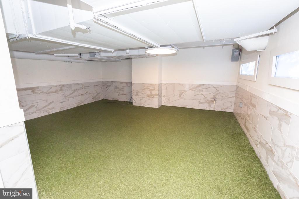 1211 VAN STREET SE TH-1H