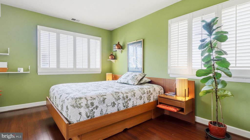 3162 APPLE ROAD NE Unit: 18