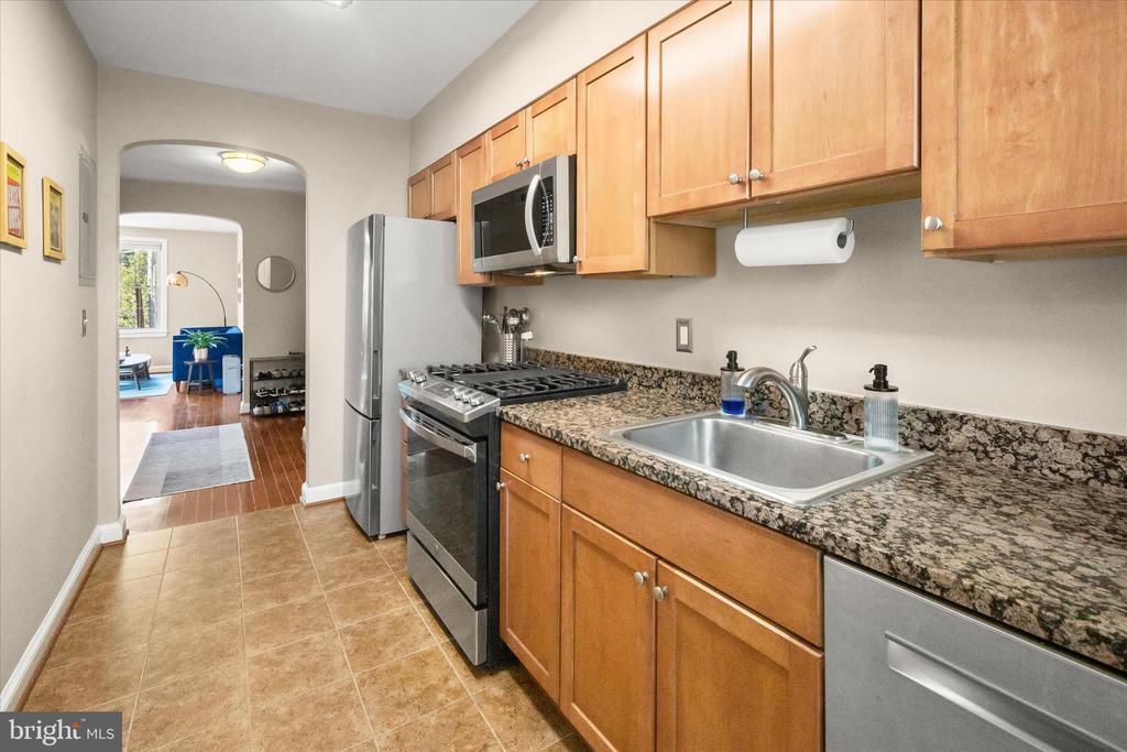 304 ASPEN STREET NW Unit: 204