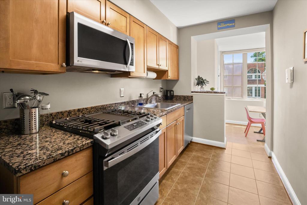 304 ASPEN STREET NW Unit: 204