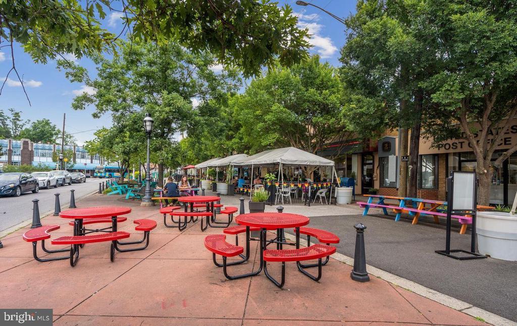 304 ASPEN STREET NW Unit: 204