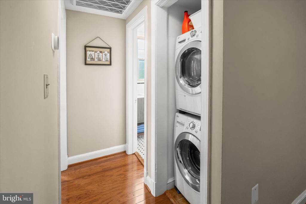 304 ASPEN STREET NW Unit: 204