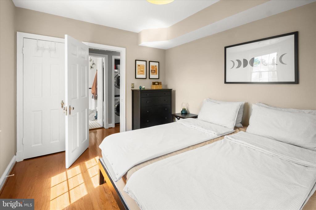 304 ASPEN STREET NW Unit: 204