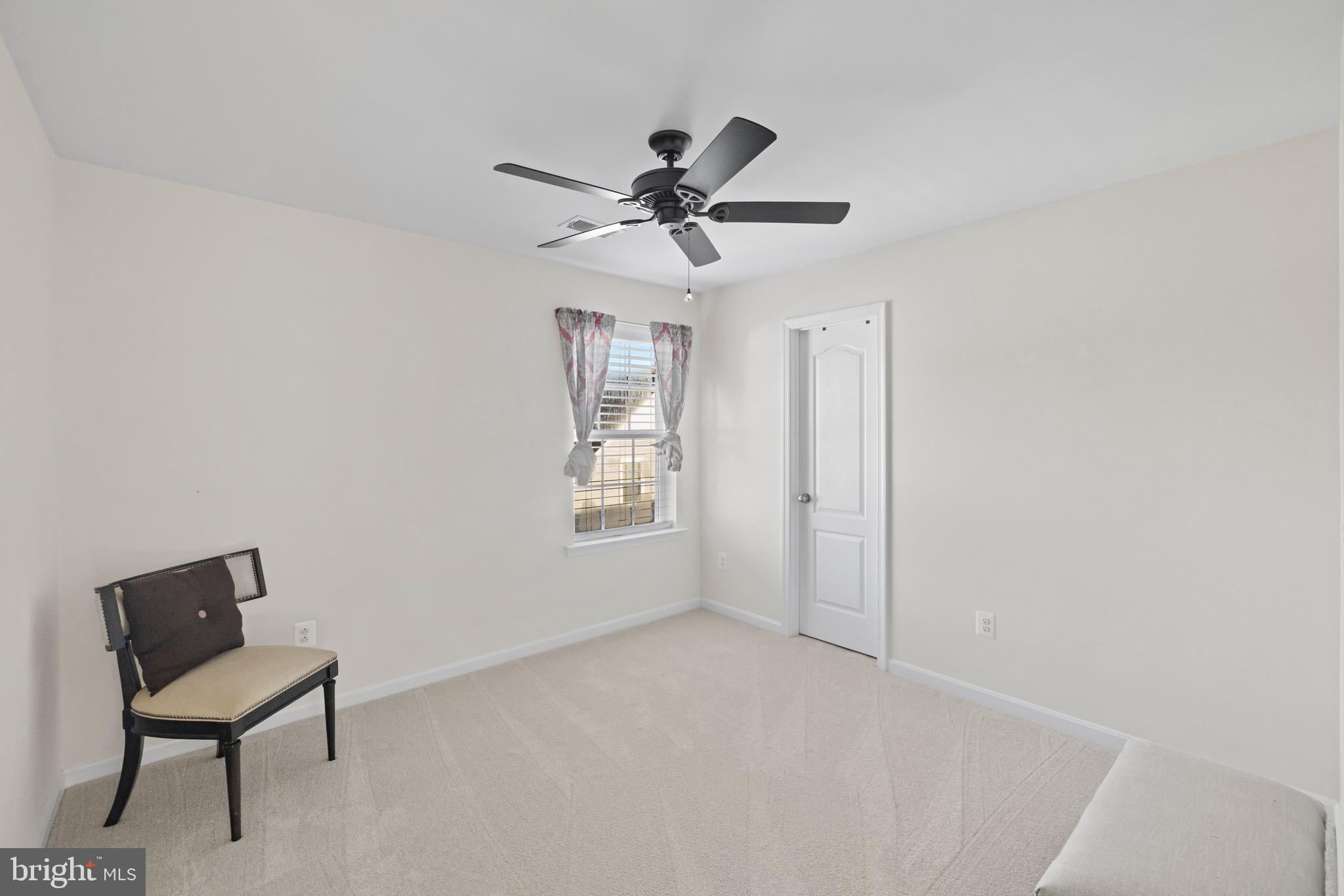 2920 KNIGHT CT